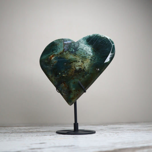 Moss Agate Heart Carving | Deep Forest Green | Emotional Balance