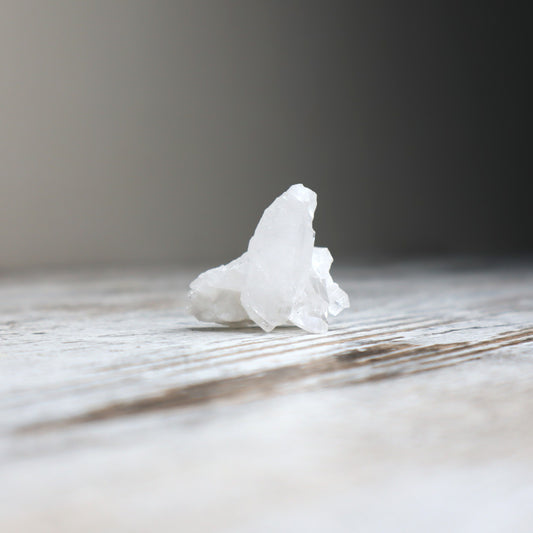 Clear Quartz Mini Cluster | Clarity, Amplification & Alignment