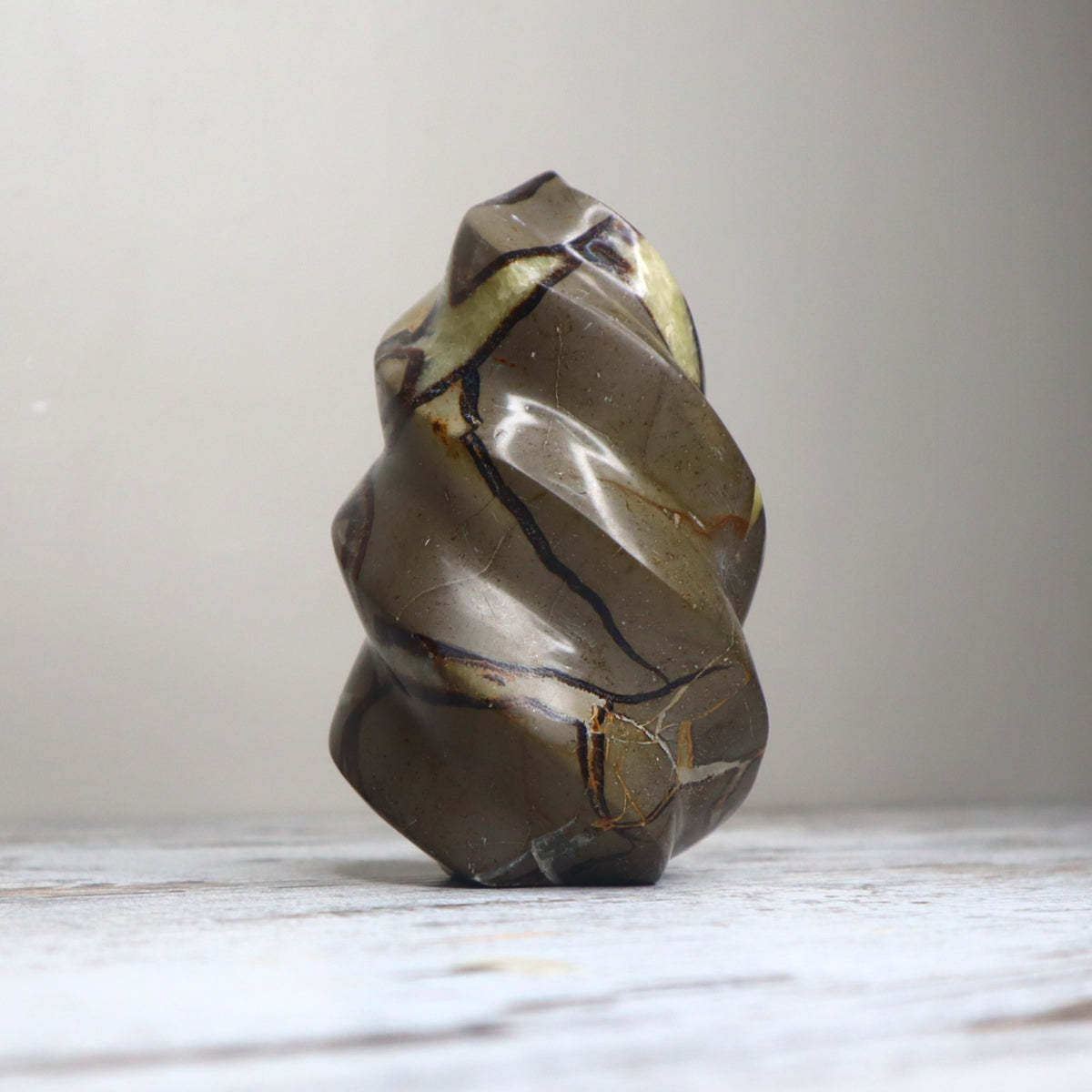 Septarian Flame | Grounded Confidence, Ancient Strength & Inner Voice