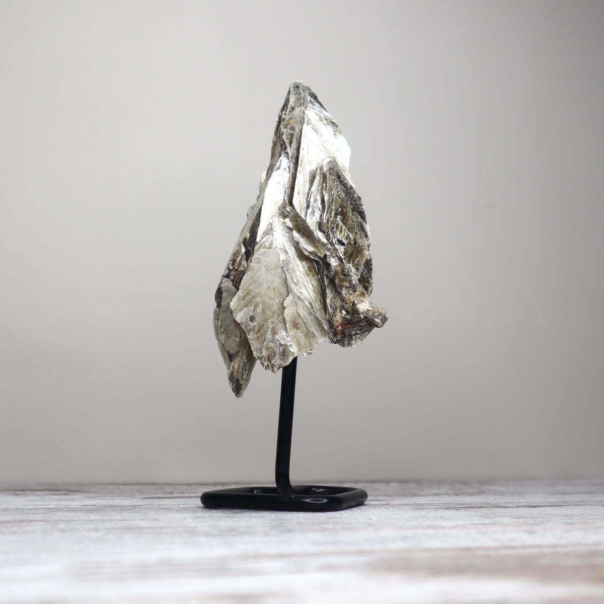 Gold Mica on Stand | Confidence, Radiance &amp; Personal Power