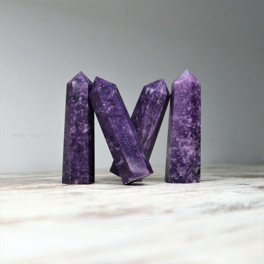 Lepidolite Point | Calm, Emotional Balance & Stress Relief