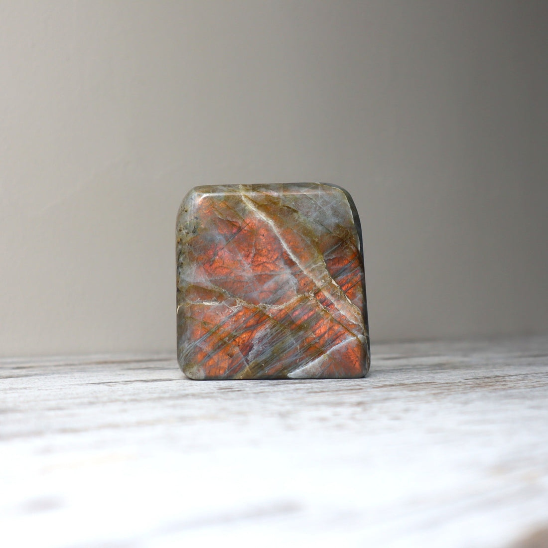 Labradorite Freeform | Transformation, Intuition &amp; Protection