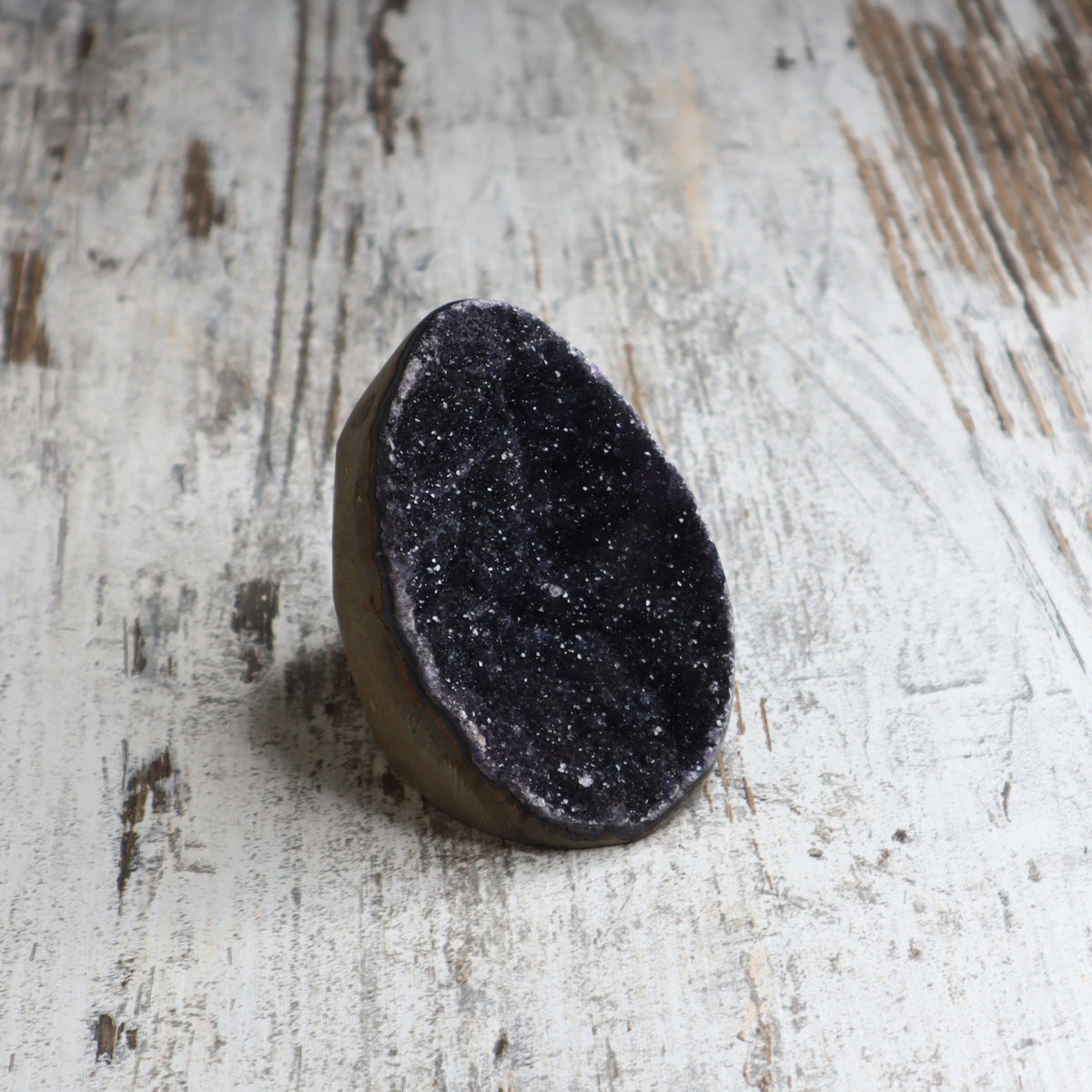 Amethyst Cave | Intuition, Tranquillity &amp; Spiritual Protection