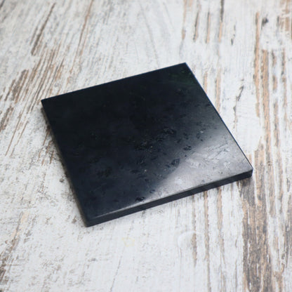Black Tourmaline Charging Plate | Protection, Grounding & Energy Cleansing