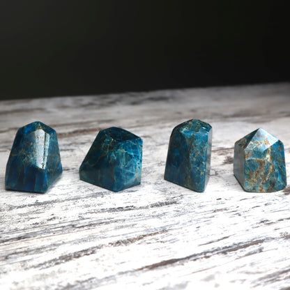 Blue Apatite Freeform | Clarity, Motivation & Inspired Action