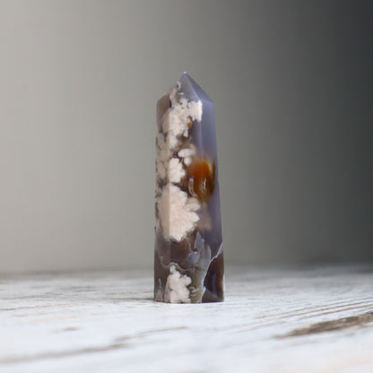 Blue Flower Agate Point | Emotional Balance, Self-Discovery &amp; New Beginnings