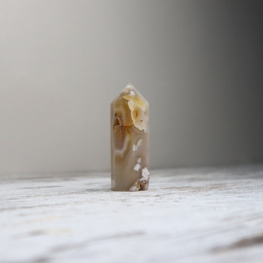 Flower Agate Point | Confidence, Dreams & New Beginnings
