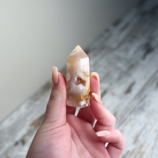 Flower Agate Point | Confidence, Growth & Fresh Beginnings