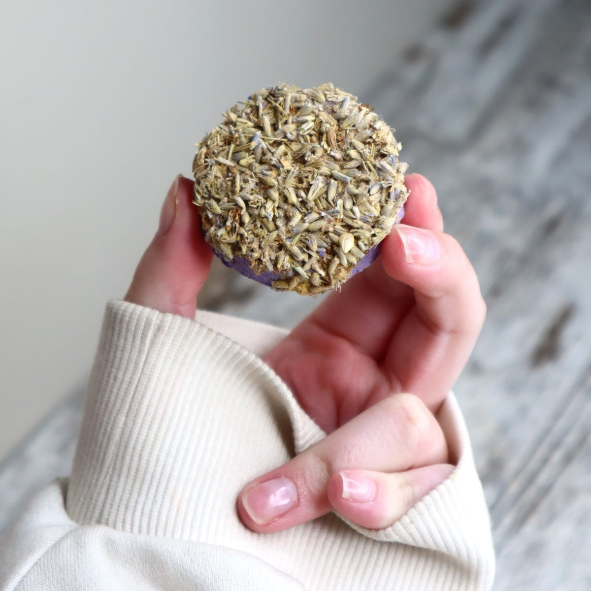 Sagrada Madre Lavender Charcoal Discs | Calm, Harmony &amp; Gentle Cleansing