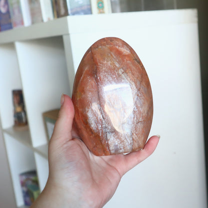 Peach Moonstone Freeform | Divine Feminine, Emotional Balance & New Beginnings