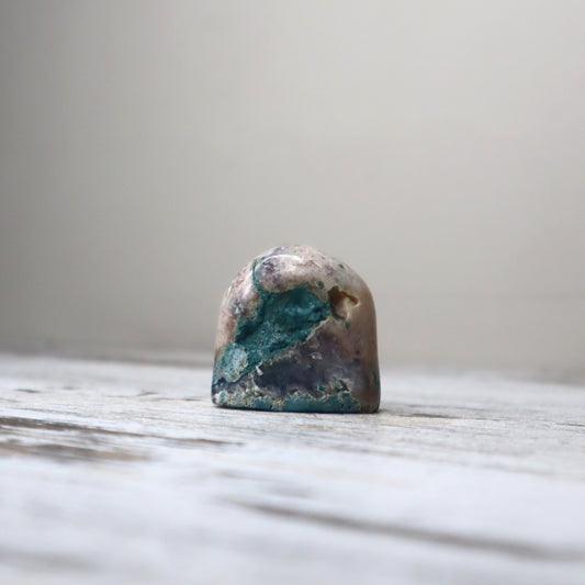 Pink Amethyst Mini Freeform | Emotional Healing, Intuition & Earth Energy