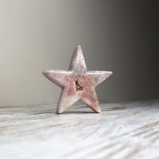 Pink Amethyst Star Carving | Calm, Emotional Balance & Gentle Renewal