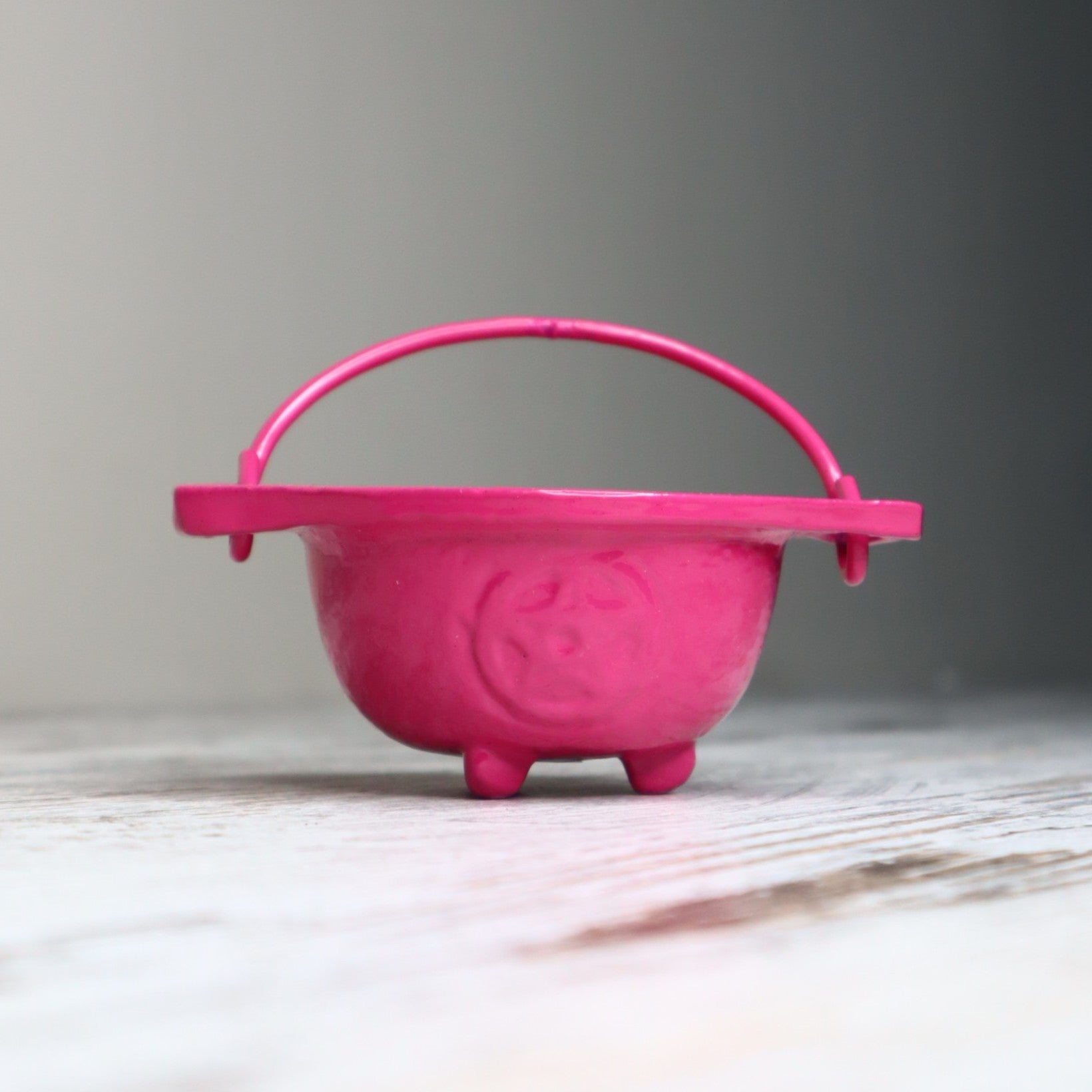 Cast Iron Pentagram Cauldron | Pink | Rituals, Intention &amp; Altar Magic