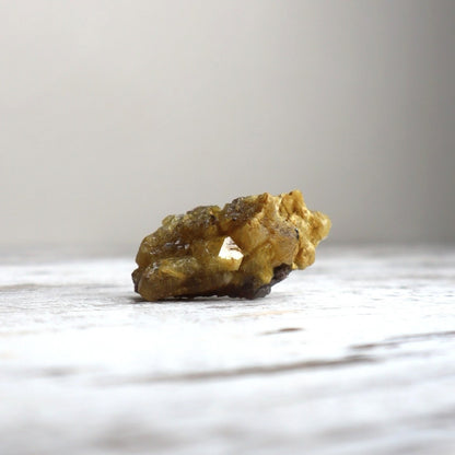 Golden Rutilated Quartz Raw | Abundance, Illumination & Empowerment