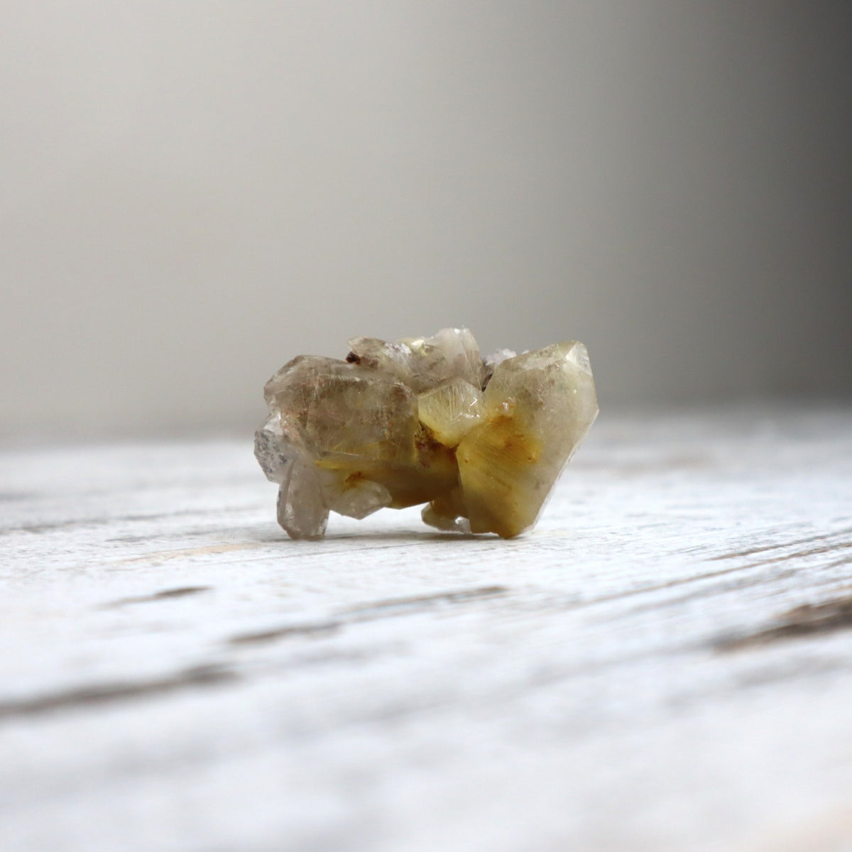 Golden Rutilated Quartz Raw | Abundance, Illumination &amp; Empowerment