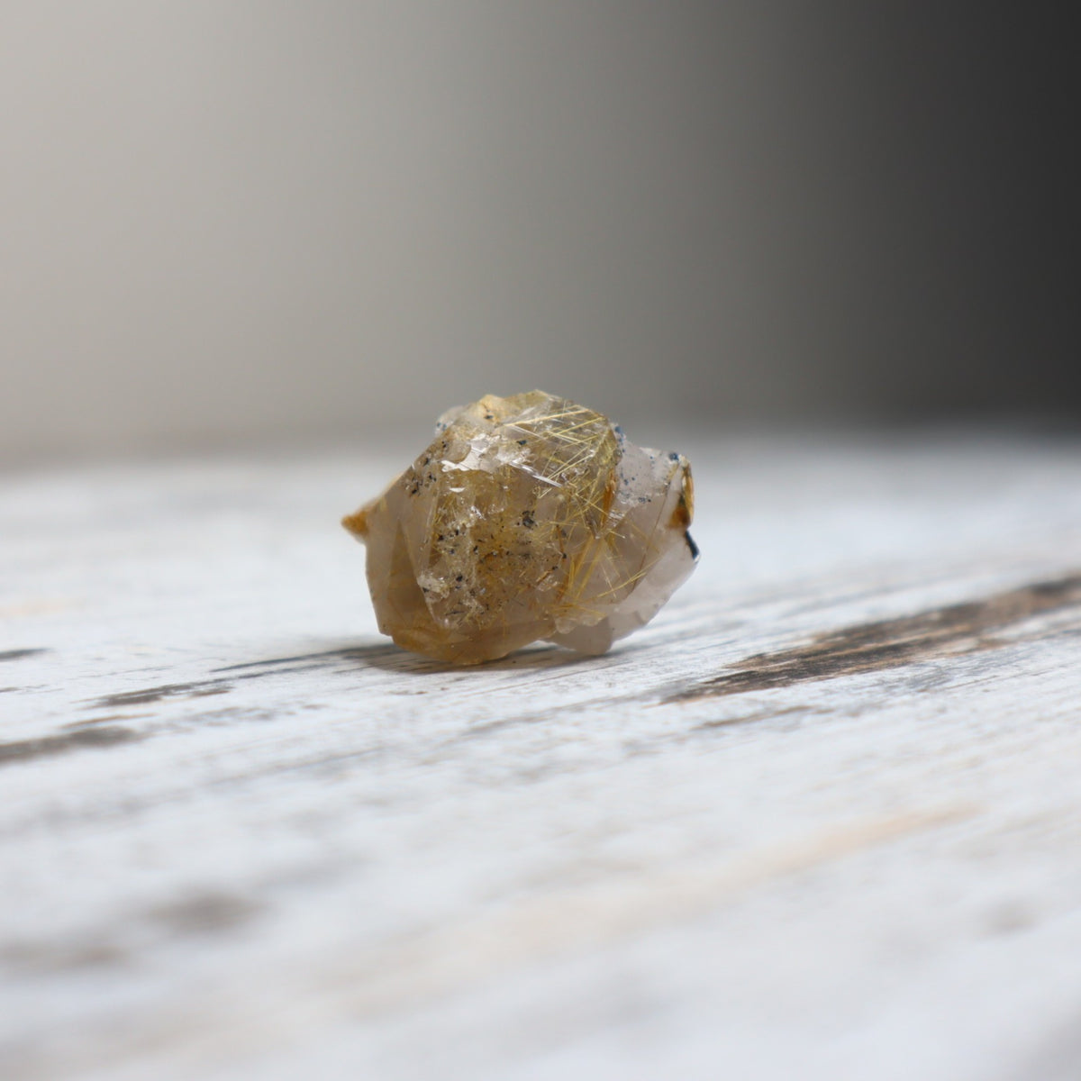 Golden Rutilated Quartz Raw | Abundance, Illumination &amp; Empowerment