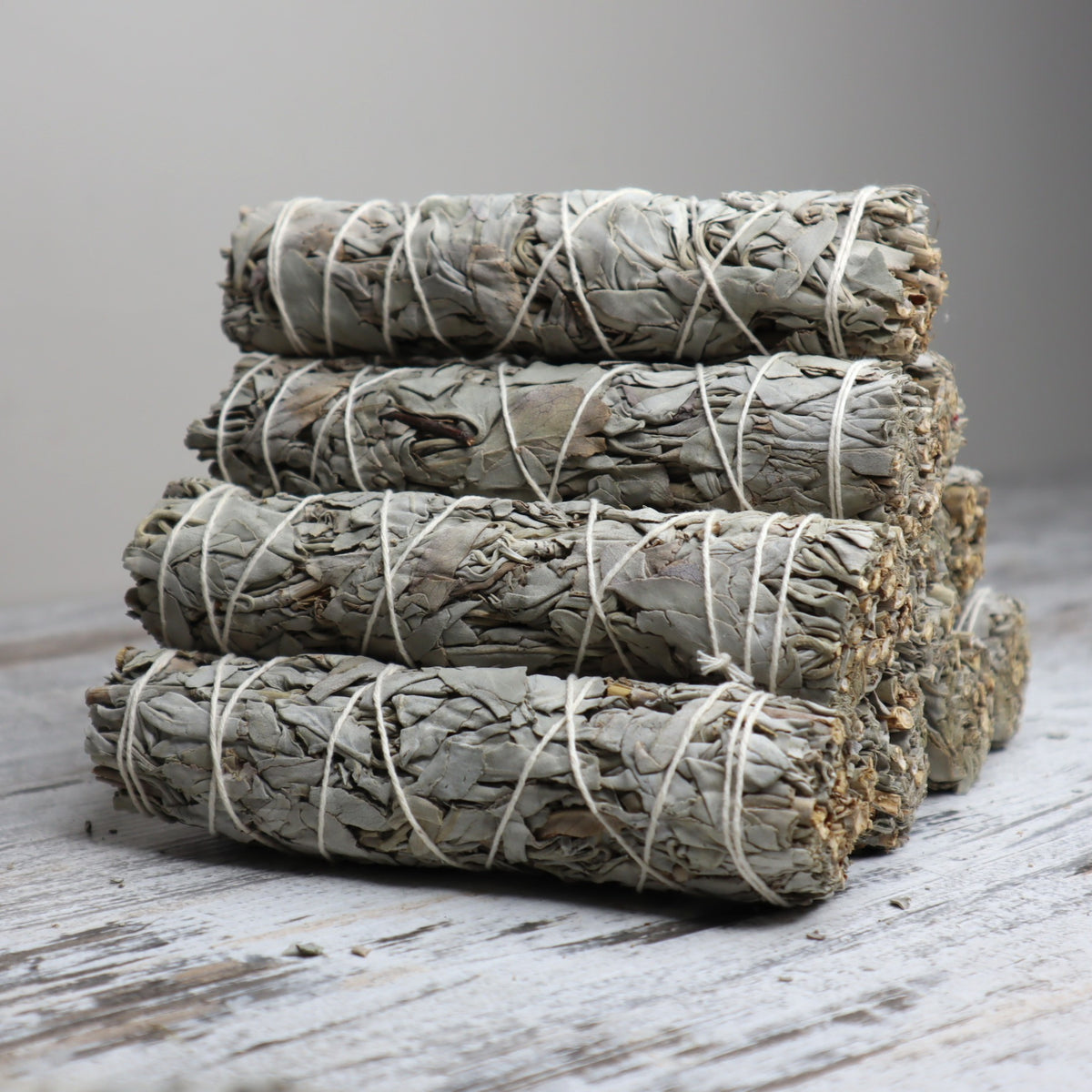 White Sage Cleansing Wand | Medium | 15cm | Purification &amp; Energy Clearing