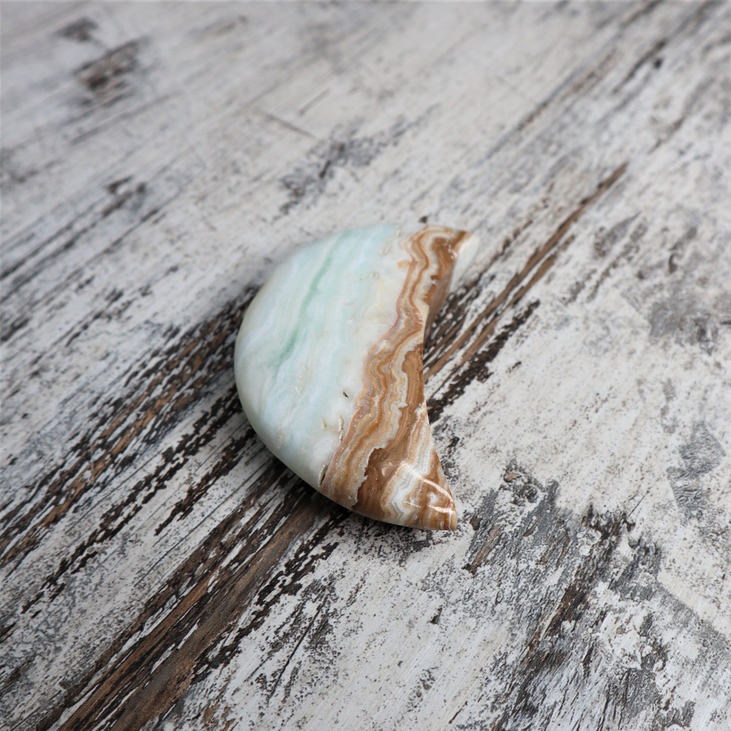 Caribbean Calcite Moon (114g)